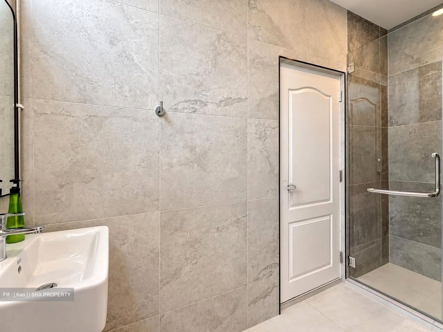 Elizabeth Tower (D9), Apartment #636253161